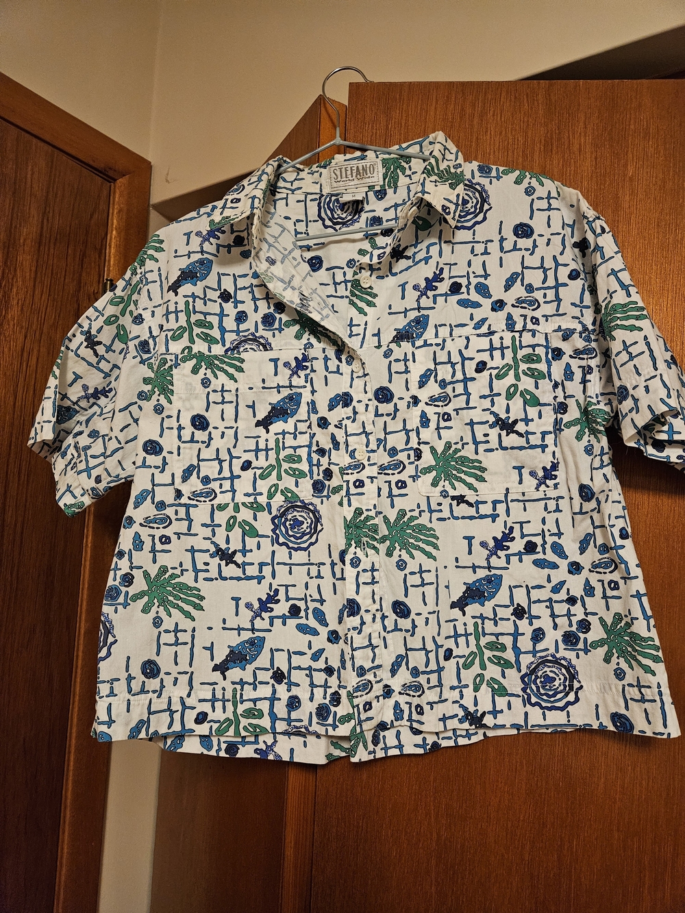 White Tropical Print Short-Sleeve Cropped Shirt, Vintage Sz M
